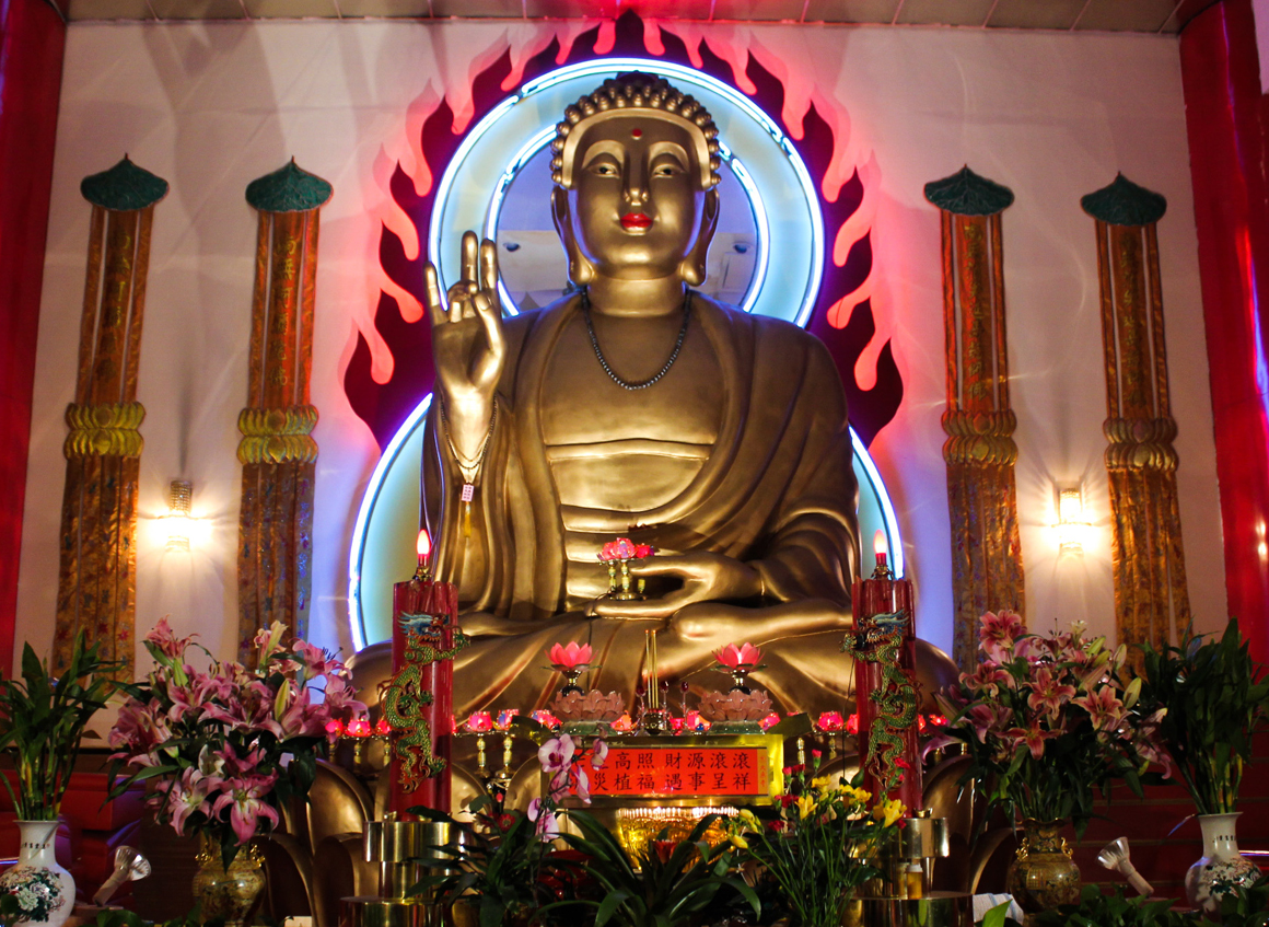 Mahayana Buddhist Temple THIS IS FANNY