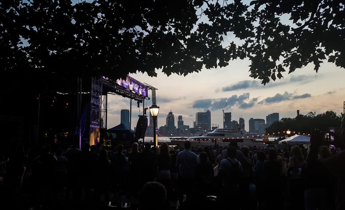 art-brookfield-oar-concert-01