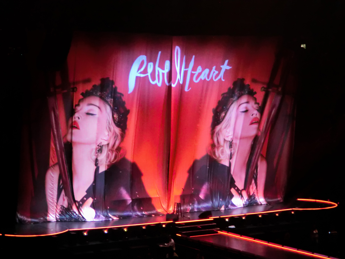 madonna-msg-2015_01