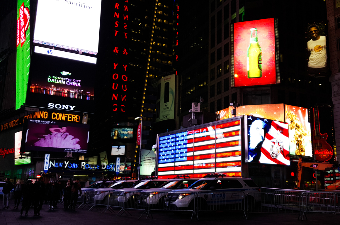 timessquare-night-feb2016